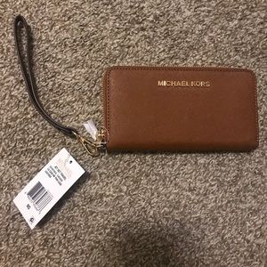 Michael Kors Small Wrislet